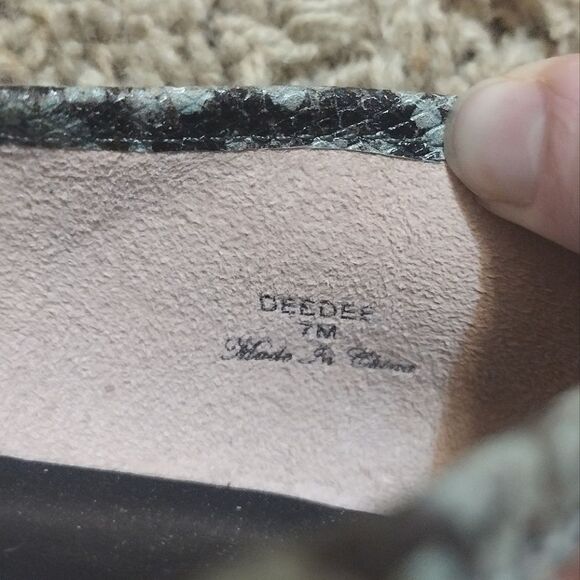 Donald Pliner Women's Deedee 7M Faux Snakeskin Pink/Purple Slip on Loafer Flats - Picture 9 of 12